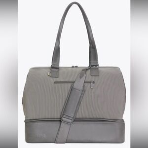 New Gray Beis Weekender Bag